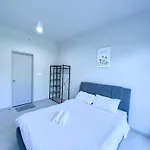 P&S Apartment Jesselton Quay 亚庇茗居海景